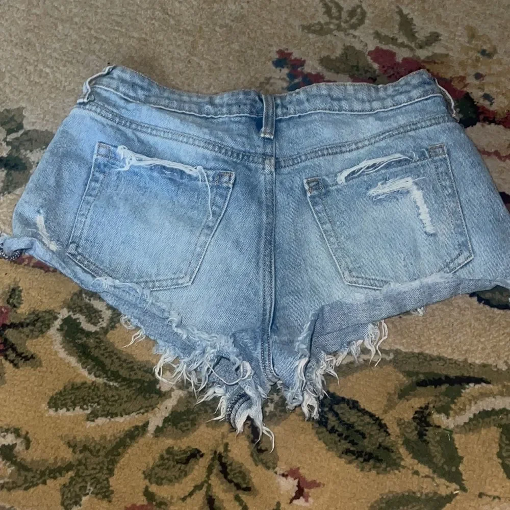 Vervet Jean Shorts - Picture 2 of 2
